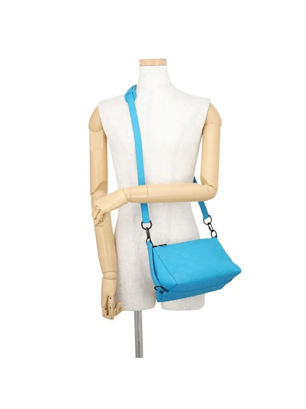Louis Vuitton Shoulder Bag Monogram Taurillon Triangle Messenger Sakamidosuji